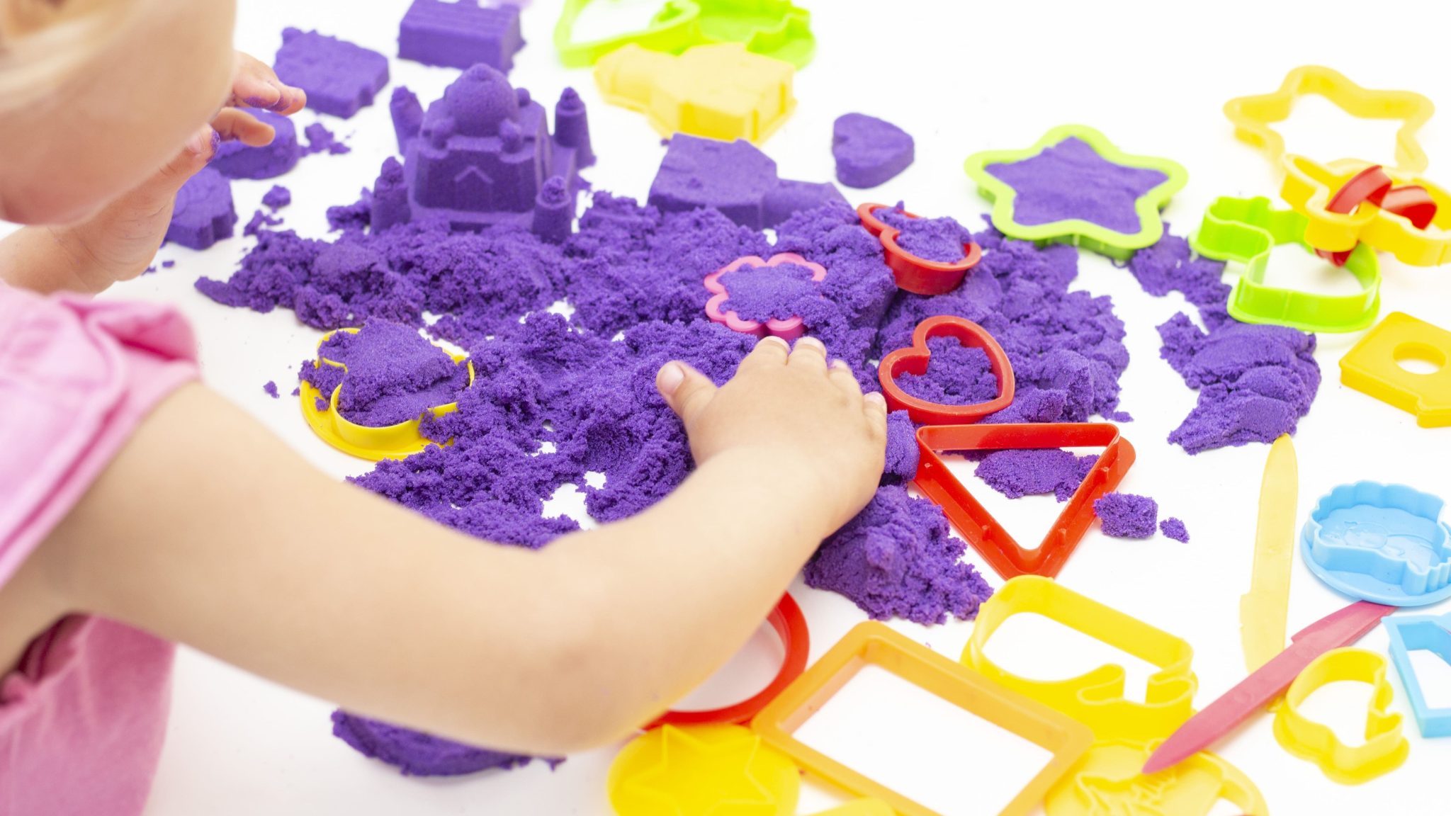 Calming Sensory Toys for Autism with Kinetic Sand